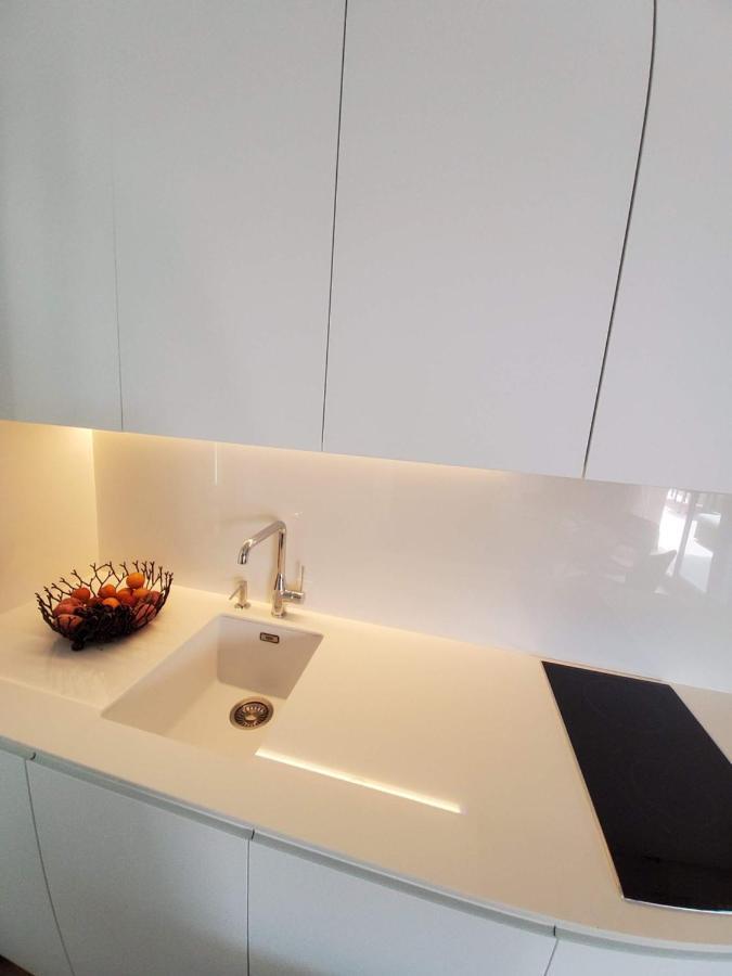 Apartment Atico Esquinero Muy Soleado Con La Terraza De 50 M2 *